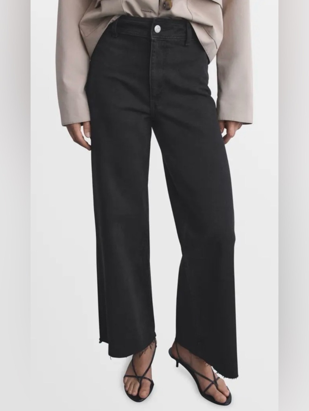 MNG Mango Catherine Culotte Black High Waisted Wide Leg Raw Hem Jeans NWT Size 6